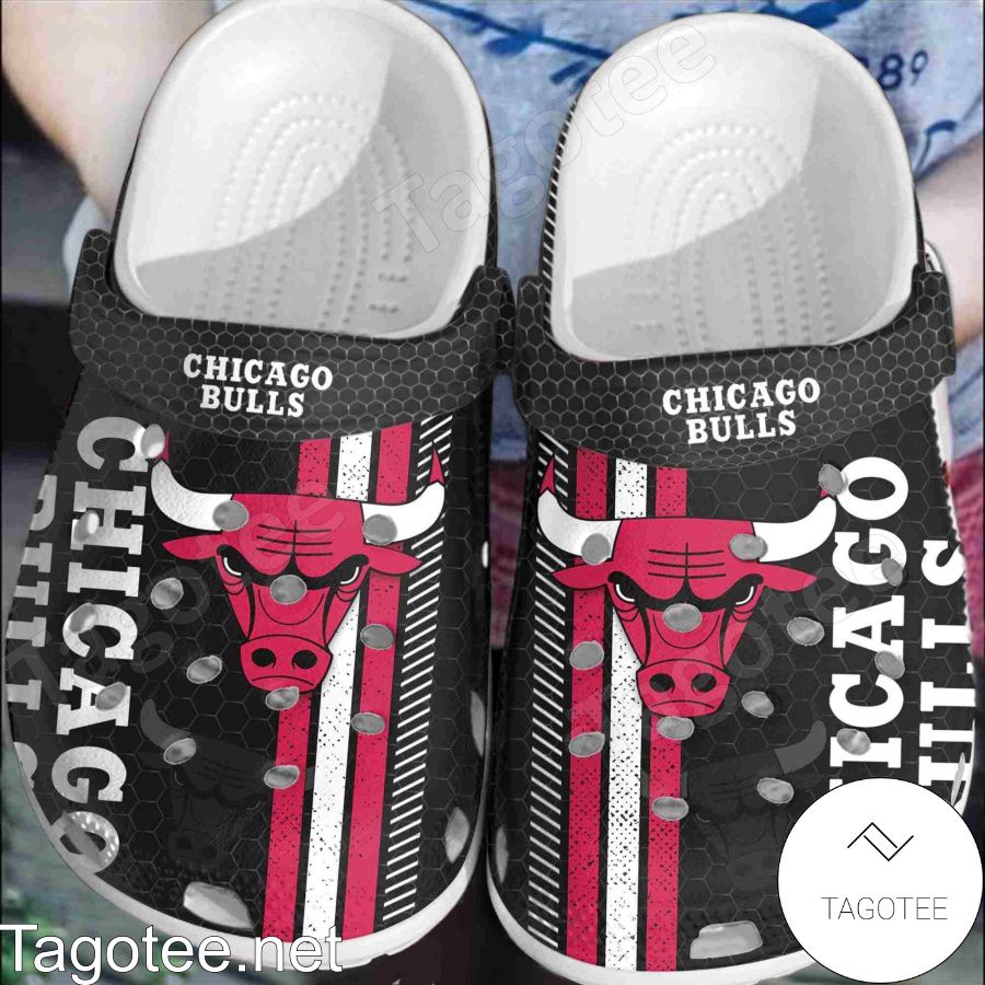 Chicago Bulls Hive Pattern Crocs Clogs