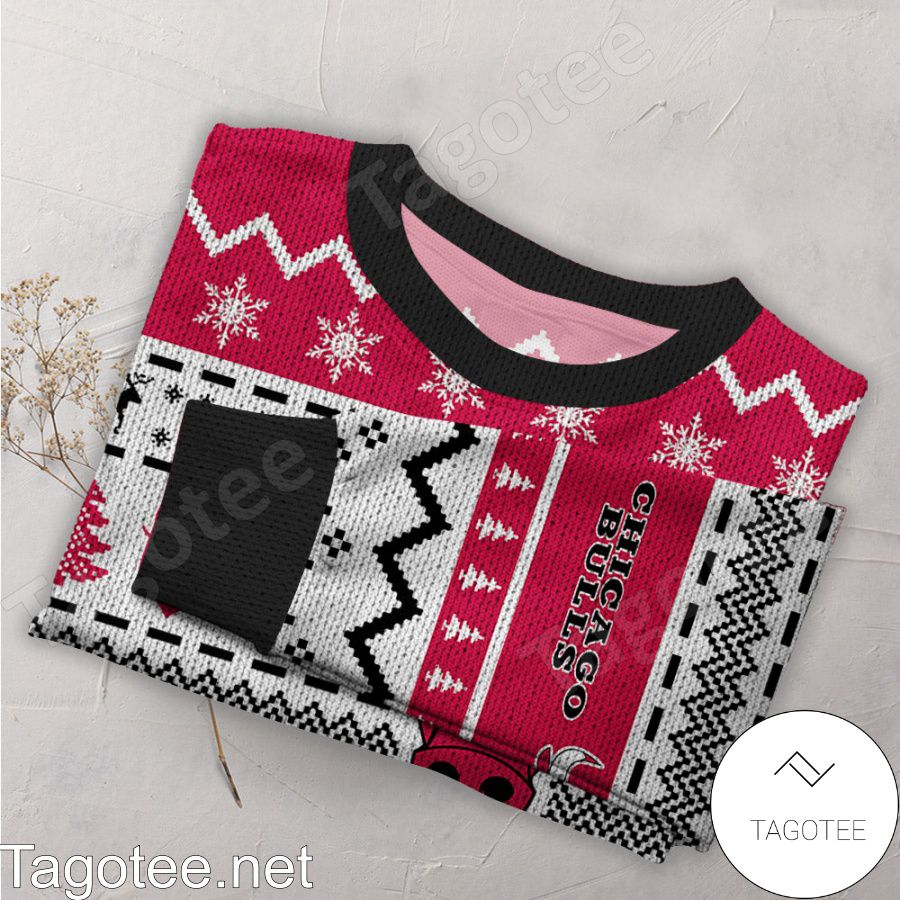 Chicago Bulls NBA Basketball Knit Pattern Ugly Christmas Sweater