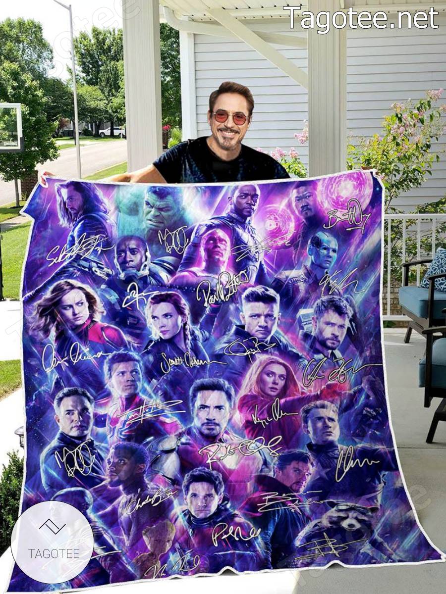 Avengers Endgame Signatures Galaxy Blanket