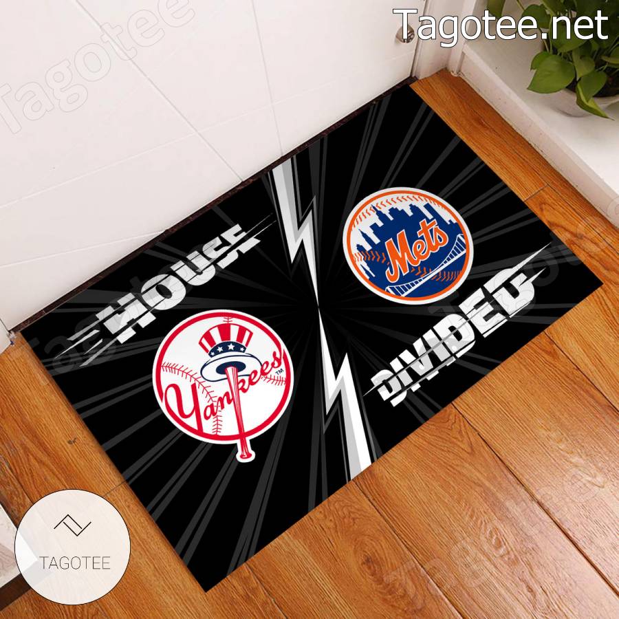 Yankees-Mets House Divided Welcome Mat