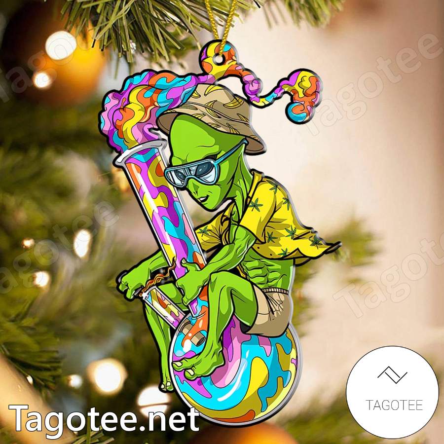 Alien Weed Ornament