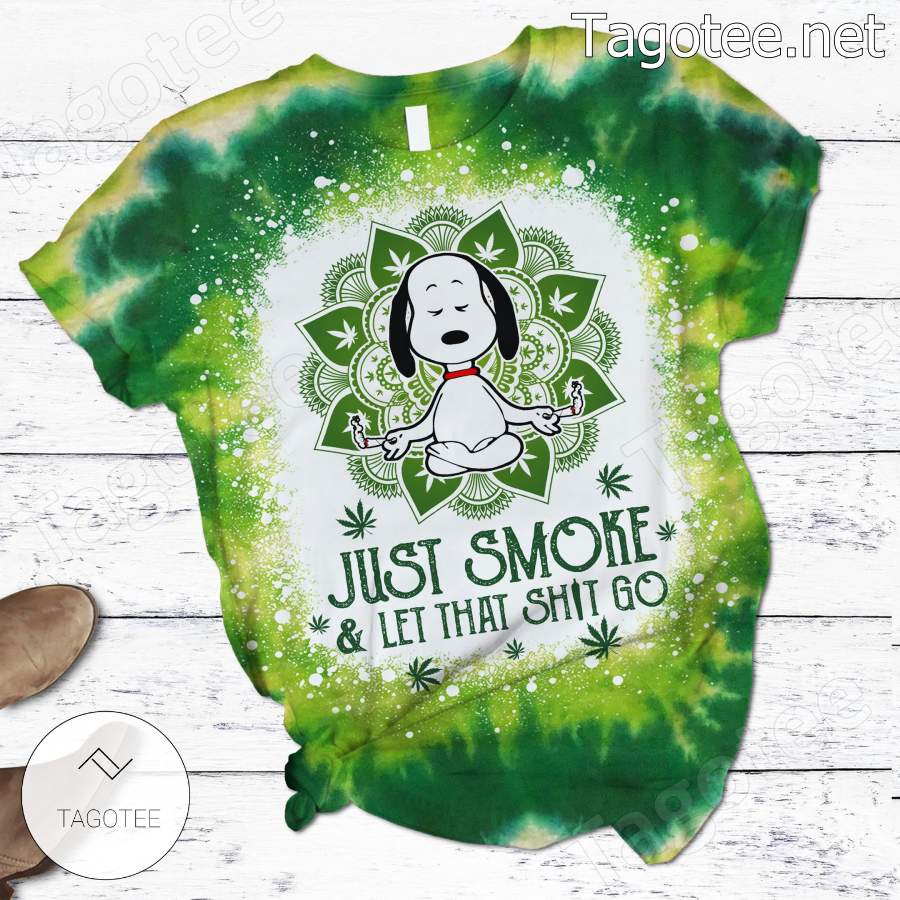 Snoopy Just Smoke And Let That Shit Go Trippy Tumbler - Tagotee